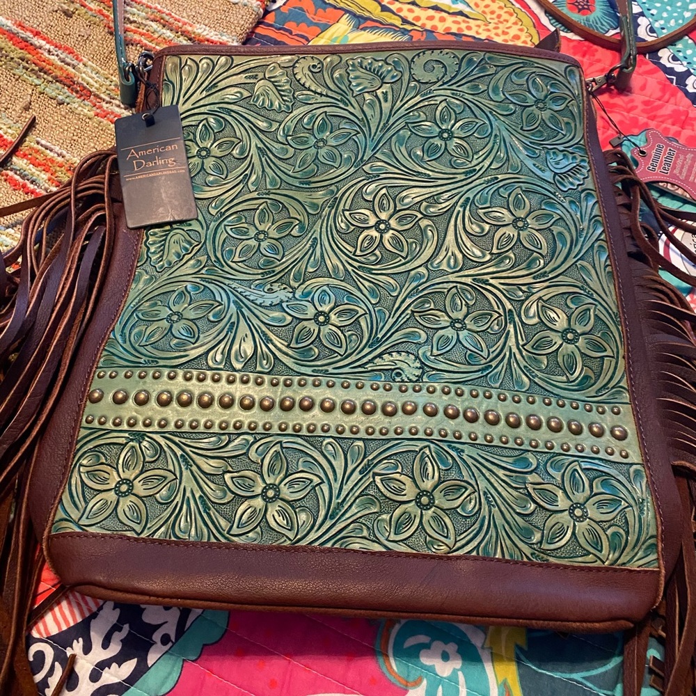 Brand new AMERICAN DARLING leather bag.